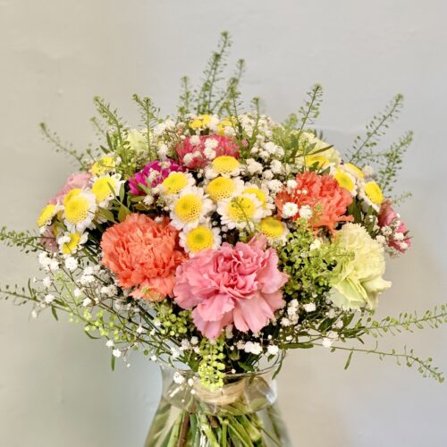 Papillon Printemps – bouquet printanier champêtre et coloré – fleuriste à Paris – Papillon Fleuriste